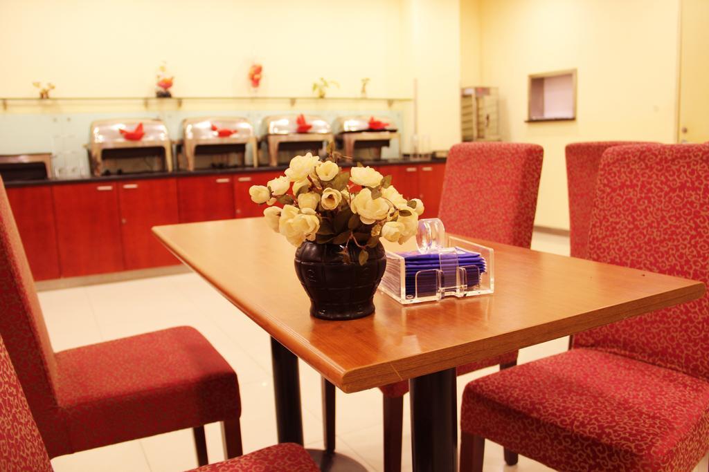 Hanting Hotel Heifei Guo gou Square Hefei Exterior foto